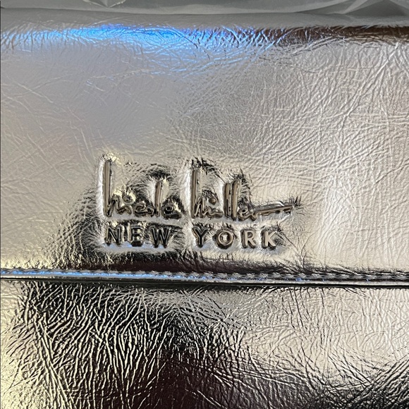 Nicole Miller NWT  Shiny Silver Shoulder Bag - Picture 2 of 7
